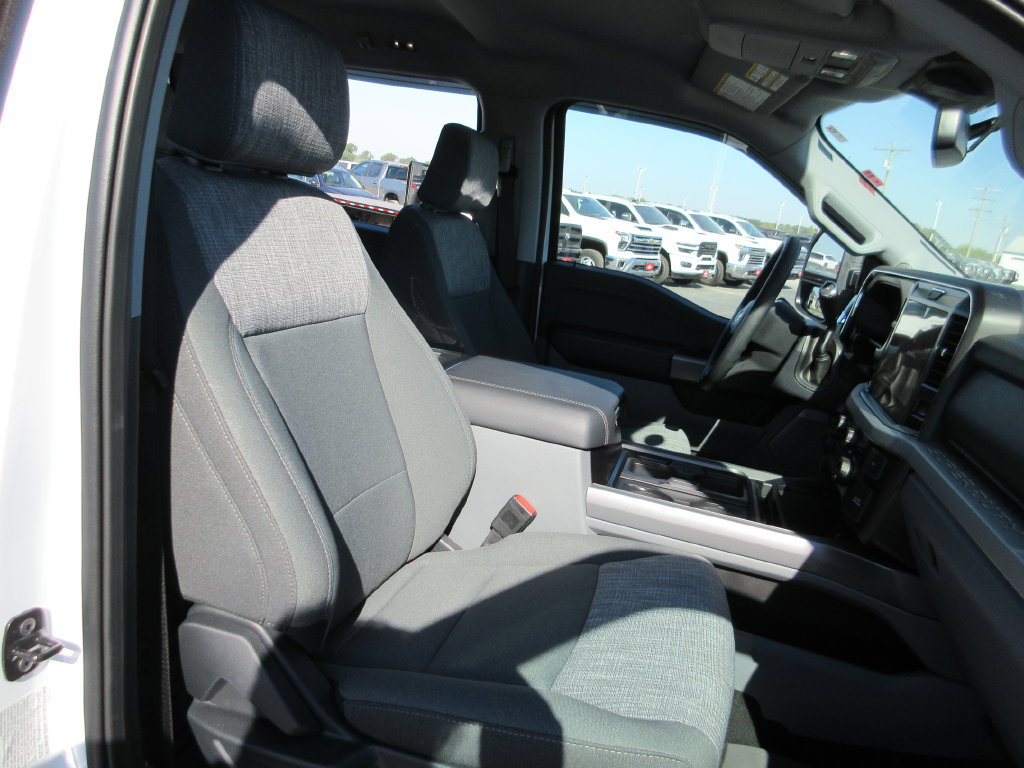 Used 2026 Ford F350 XLT w/ XLT Premium Package AWD/4WD image 21