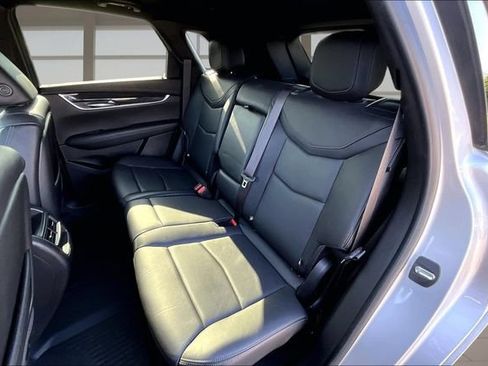 Used 2020 Cadillac XT5 Premium Luxury FWD image 25