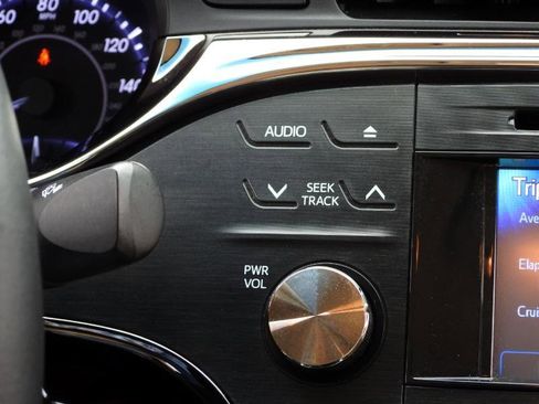 Used 2013 Toyota Avalon XLE image 51