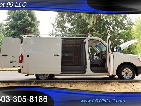 Used 2016 Nissan NV 2500 SV w/ Technology Package image 29