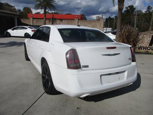 Used 2014 Chrysler 300 S image 20
