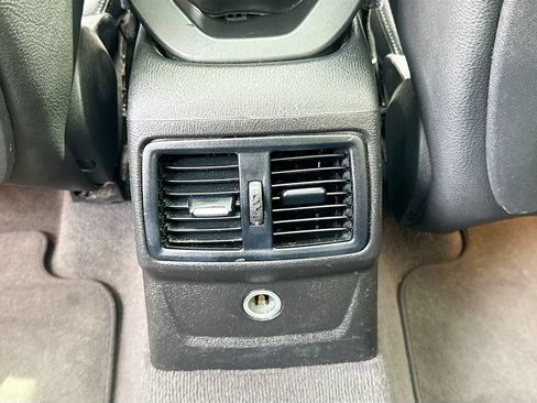 Used 2017 BMW X1 xDrive28i AWD/4WD image 25