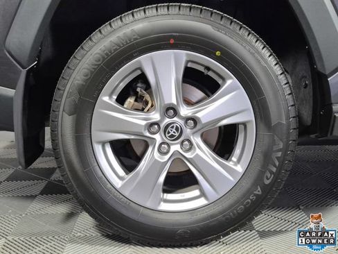 Certified 2022 Toyota RAV4 XLE w/ Convenience Package AWD/4WD image 29