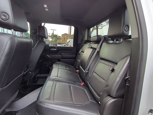 Used 2023 GMC Sierra 2500 Denali w/ Denali Ultimate Package image 14