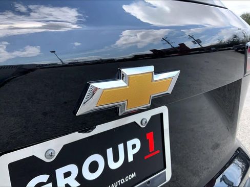 Used 2026 Chevrolet Equinox LT w/ Convenience Package II image 10