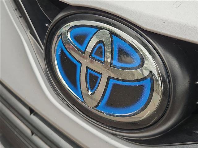 Used 2022 Toyota Camry LE FWD image 30