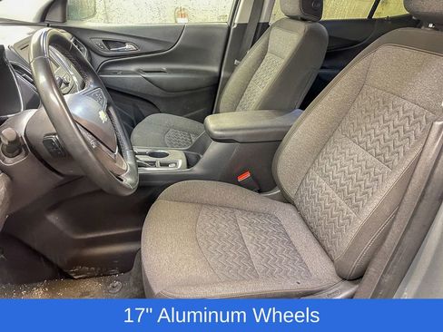 Used 2024 Chevrolet Equinox LT image 9