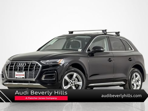 Used 2023 Audi Q5 2.0T Premium w/ Convenience Package AWD/4WD image 1
