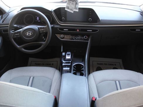 Used 2021 Hyundai Sonata SE image 18