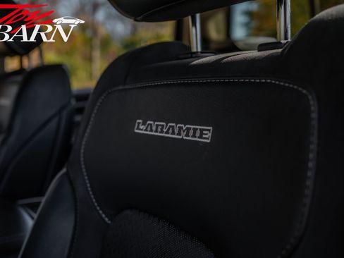 Used 2020 RAM 1500 Laramie image 25