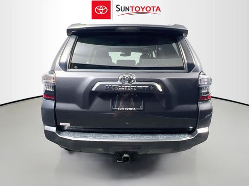 Used 2023 Toyota 4Runner SR5 Premium w/ Moonroof Package RWD image 5