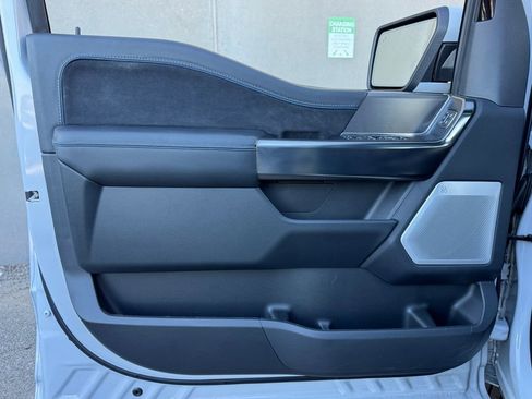 Used 2025 Ford F150 Platinum w/ Equipment Group 702A High image 12