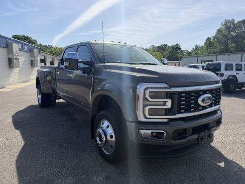 New 2026 Ford F450 4x4 Crew Cab Super Duty image 4