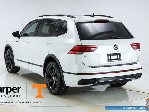 Used 2023 Volkswagen Tiguan SE R-Line image 44
