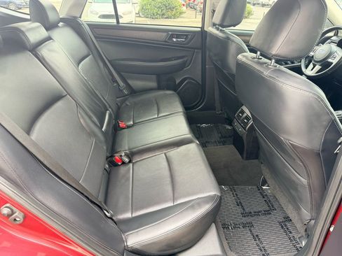 Used 2017 Subaru Outback 2.5i Limited image 15