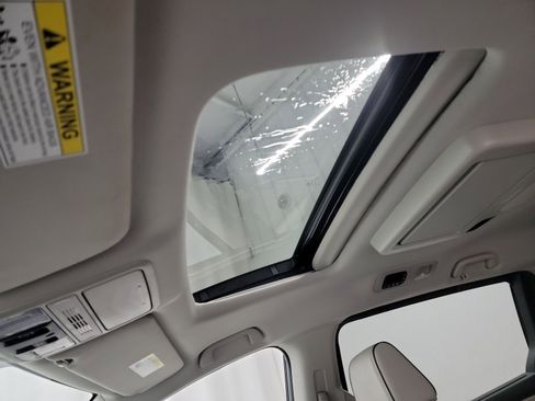 Certified 2025 Honda Odyssey Elite image 24