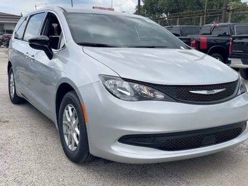 New 2026 Chrysler Voyager LX image 28