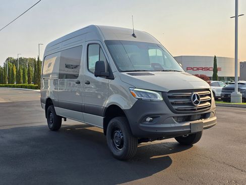 New 2026 Mercedes-Benz Sprinter 2500 image 8