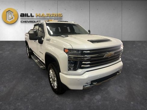 Used 2020 Chevrolet Silverado 3500 High Country w/ Z71 Off-Road Package AWD/4WD image 9