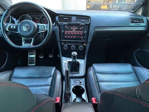 Used 2019 Volkswagen GTI SE w/ SE Experience Package image 11