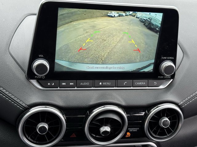 Used 2024 Nissan Sentra SV FWD image 14