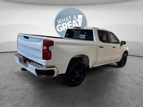 Used 2026 Chevrolet Silverado 1500 Custom AWD/4WD image 3