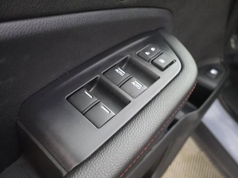 Used 2025 Honda Ridgeline Black Edition image 40