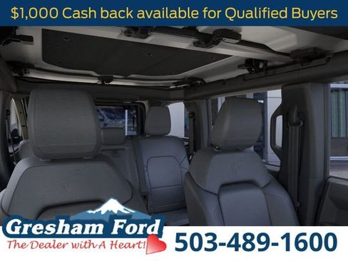 New 2025 Ford Bronco Badlands w/ Sasquatch Package AWD/4WD image 13