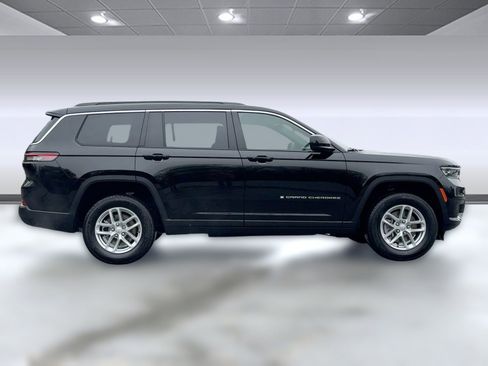 New 2025 Jeep Grand Cherokee L Laredo image 8