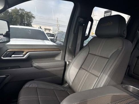 Used 2026 Chevrolet Silverado 2500 High Country w/ Midnight Edition image 21