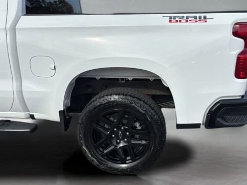 Used 2024 Chevrolet Silverado 1500 Custom Trail Boss image 33