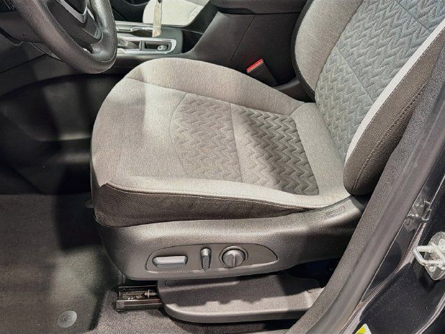 Certified 2023 Chevrolet Equinox LT AWD/4WD image 17