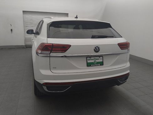 Used 2023 Volkswagen Atlas Cross Sport SE FWD image 6