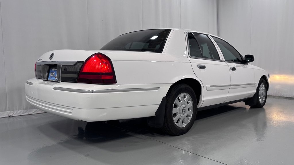 Used 2008 Mercury Grand Marquis LS RWD image 5