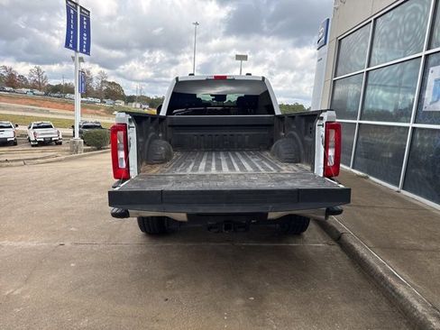 Used 2024 Ford F250 XLT w/ FX4 Off-Road Package image 7