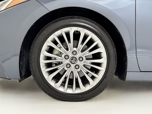 Used 2021 Toyota Avalon Limited w/ Advanced Safety Package image 32