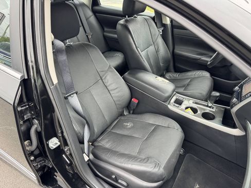 Used 2015 Nissan Altima 2.5 SL w/ Technology Package FWD image 17