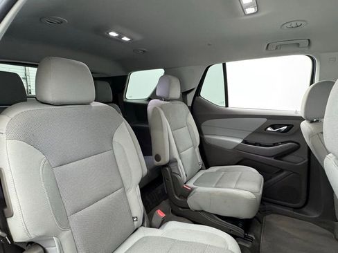 Used 2020 Chevrolet Traverse LT FWD image 35