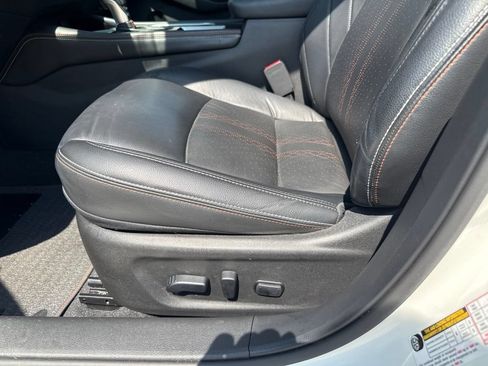 Used 2024 Nissan Altima 2.5 SR w/ SR Premium Package FWD image 18