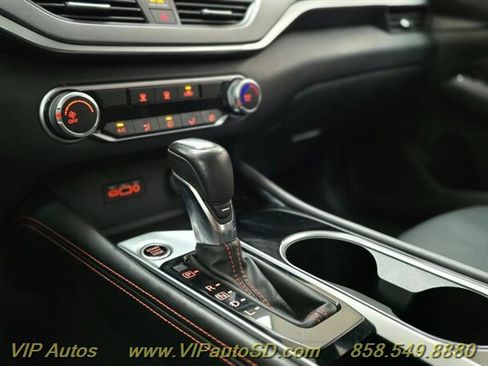 Used 2023 Nissan Altima 2.5 SR image 19