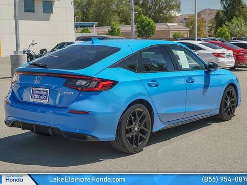 Used 2022 Honda Civic Sport image 9