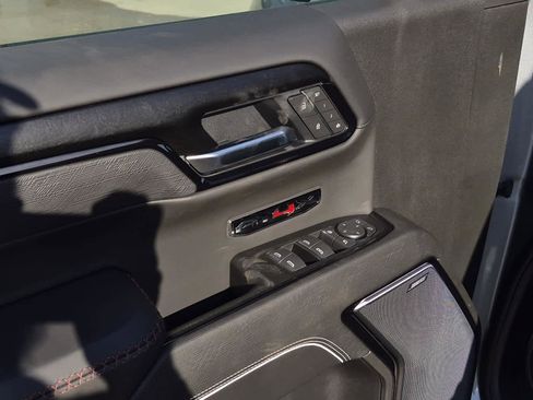 New 2026 GMC Sierra 1500 AT4X image 10