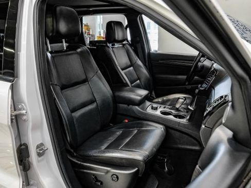Used 2020 Jeep Grand Cherokee High Altitude AWD/4WD image 34