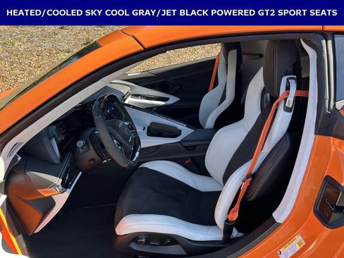 Used 2024 Chevrolet Corvette Z06 w/ Z07 Performance Package image 5