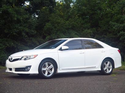 Used 2013 Toyota Camry SE
