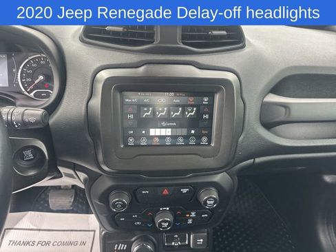 Used 2020 Jeep Renegade Latitude w/ Cold Weather Group image 26