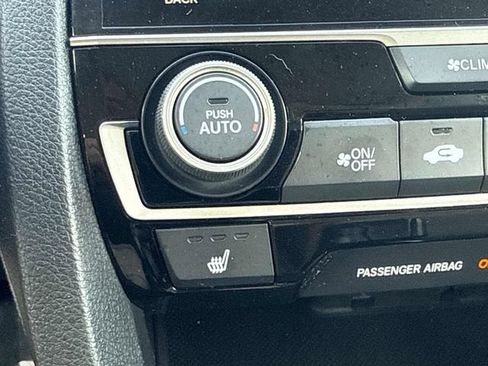 Used 2018 Honda Civic EX-L image 29