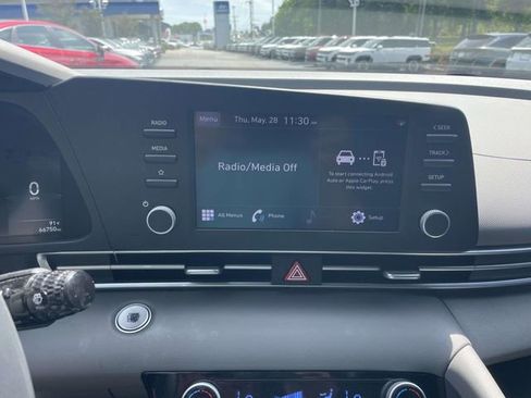 Used 2023 Hyundai Elantra SEL FWD image 26