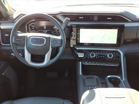 Used 2025 GMC Sierra 2500 Denali w/ Denali Reserve Package image 11