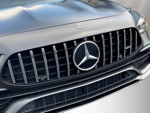 Used 2023 Mercedes-Benz AMG GT 43 image 32
